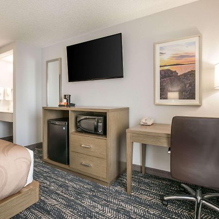 Quality Inn Marquette Esterno foto